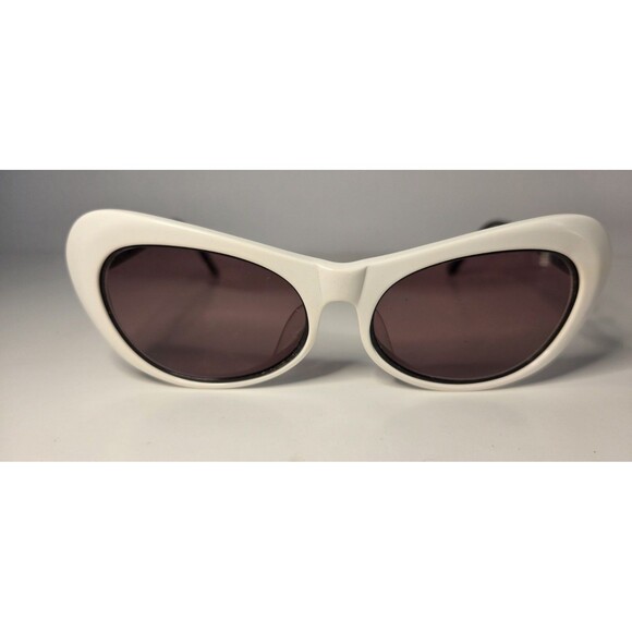 fossil white cat eye sunglasses - Picture 3 of 9